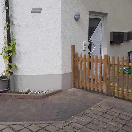 Zimmer Frei 2 Wiesbaden Dış mekan fotoğraf