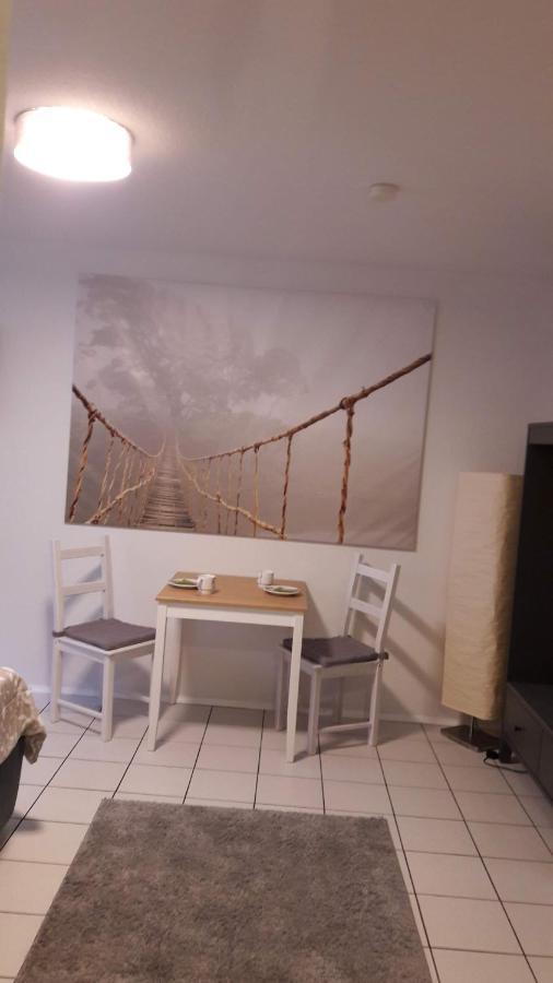 Zimmer Frei 2 Wiesbaden Dış mekan fotoğraf